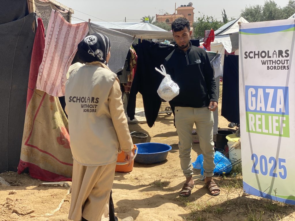 Food aid for a displaced family in Gaza